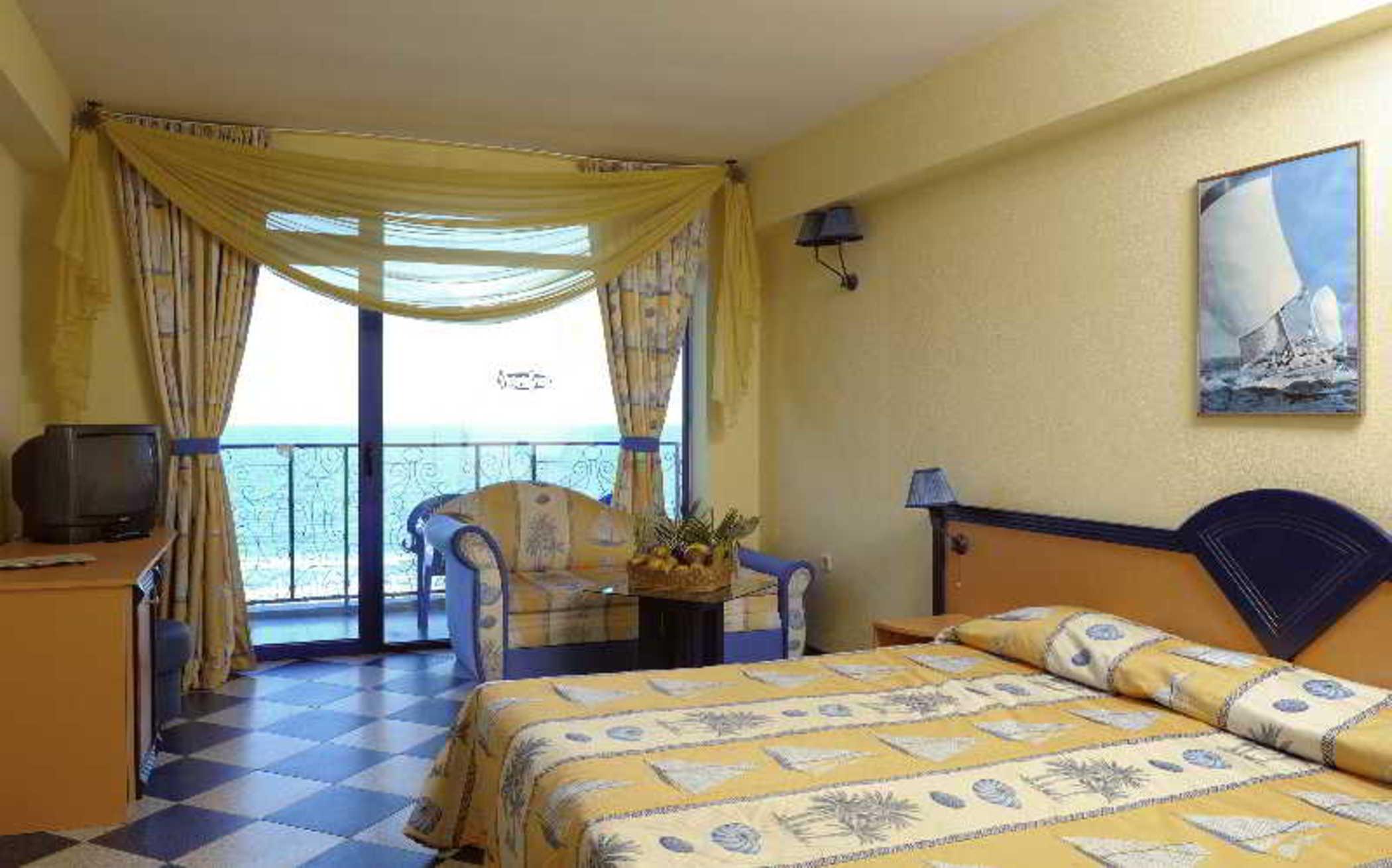 Chaika Beach Resort Sunny Beach Exterior photo